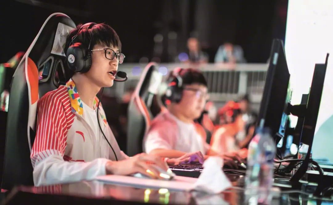 Fnatic 击败 MIBR 以获得 VALORANT Champions 2025 季后赛资格