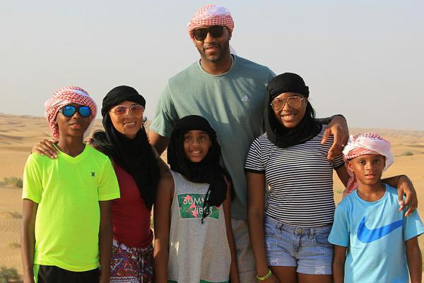 进攻大战！布伦森＆英格拉姆球星对飚，两队首节狂砍74分